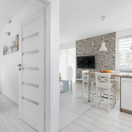 Sosnowy Brzeg Lesne Tarasy Epapartamenty Apartment *